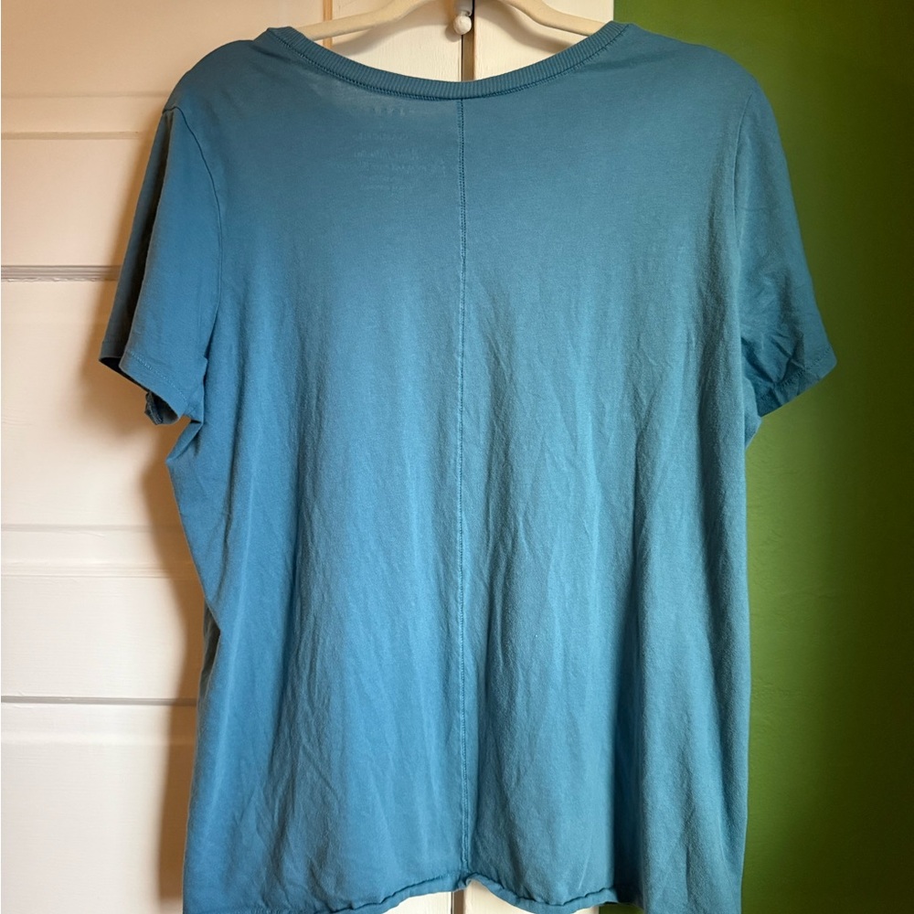 Torrid Tee - Picture 2 of 3